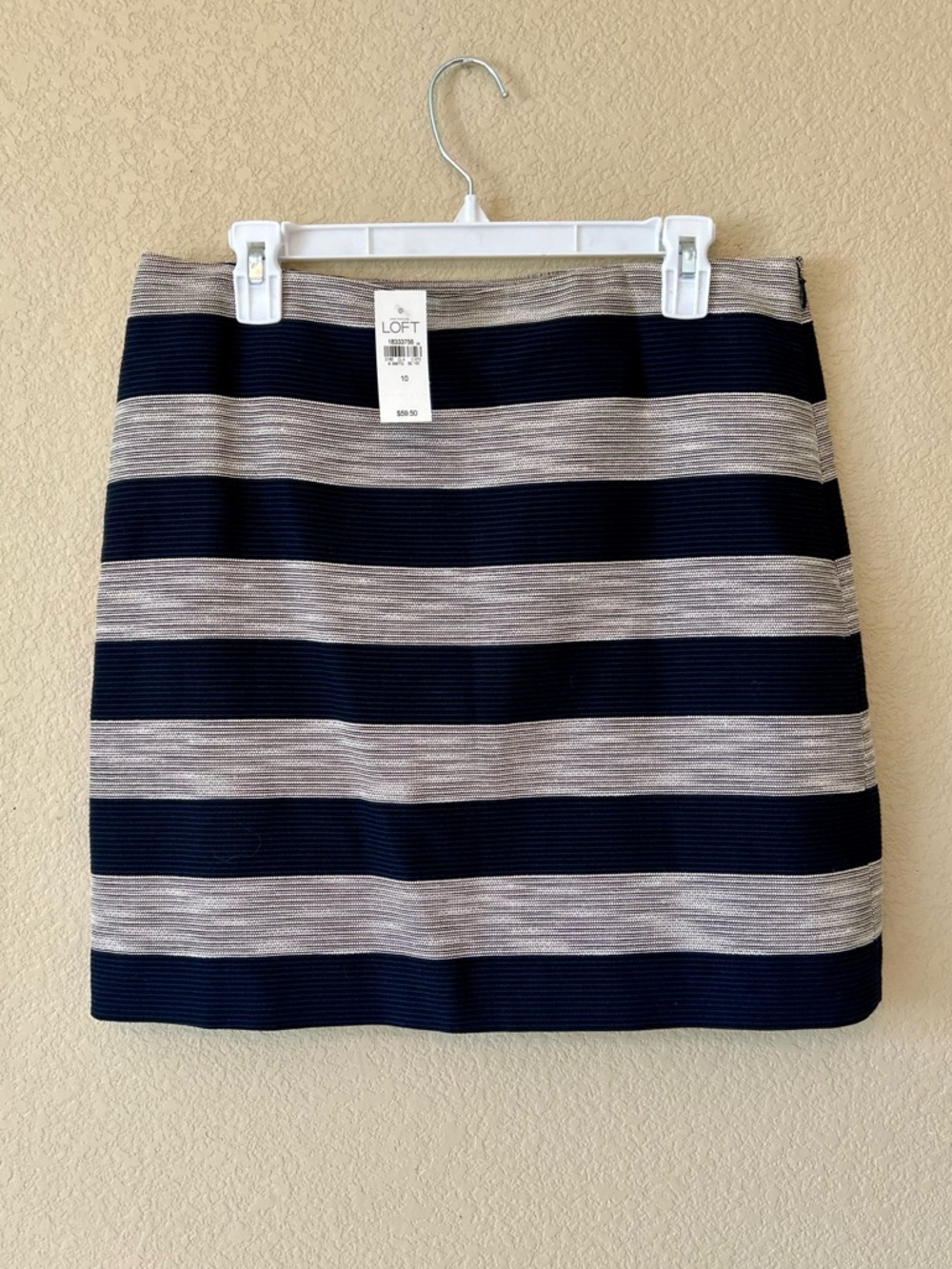 NWT Ann Taylor Loft Navy and Grey Striped Mini Skirt Size 10
